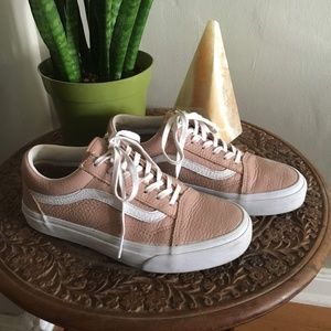 Old Skool Leather Vans: Blush